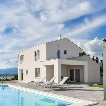 New Buterin With Heated Pool